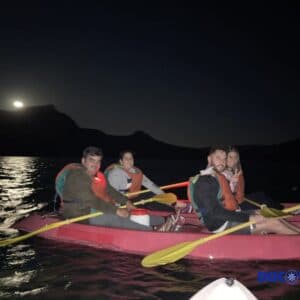 RUTAS EN KAYAK CON LUNA LLENA
